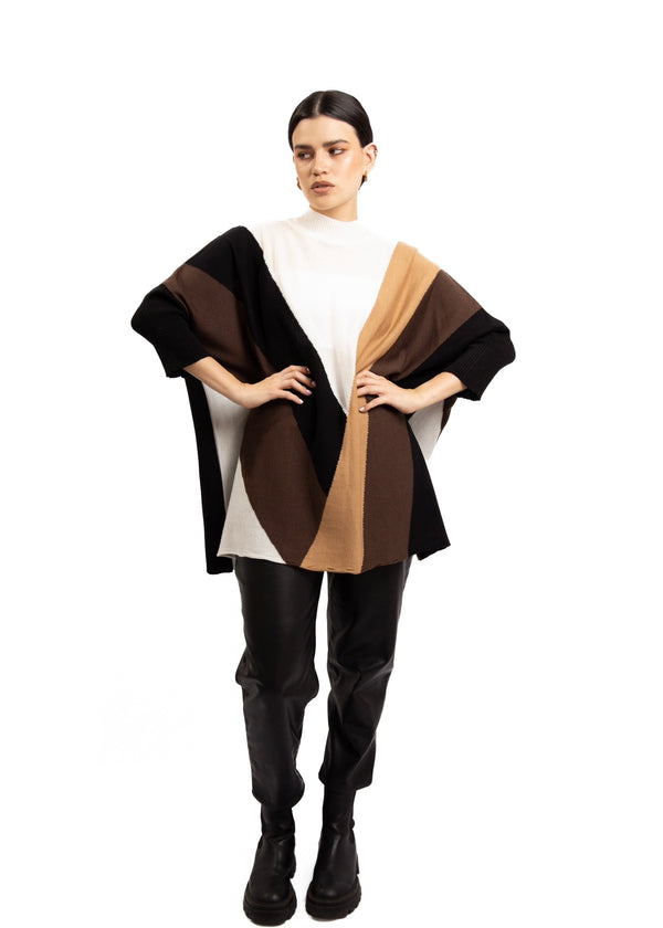 Poncho Intarsia Triangular